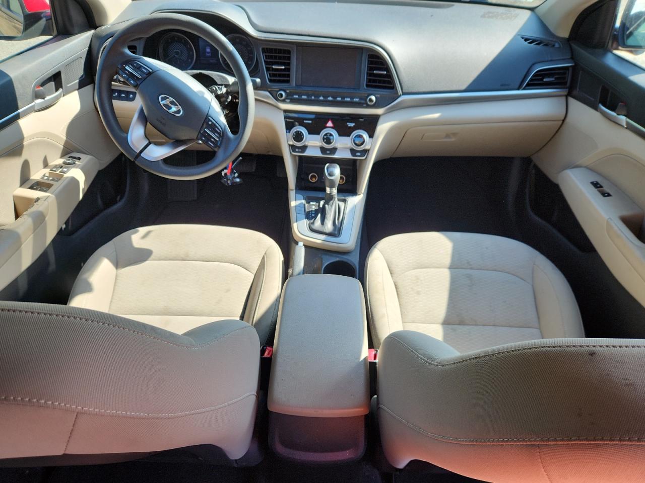 2019 Hyundai Elantra Sel VIN: KMHD84LF2KU821027 Lot: 61577865