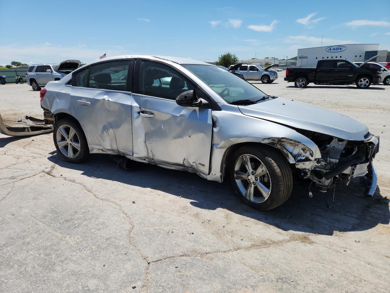 CHEVROLET CRUZE 2014 VIN 1G1PE5SB2E7383491 фото 4