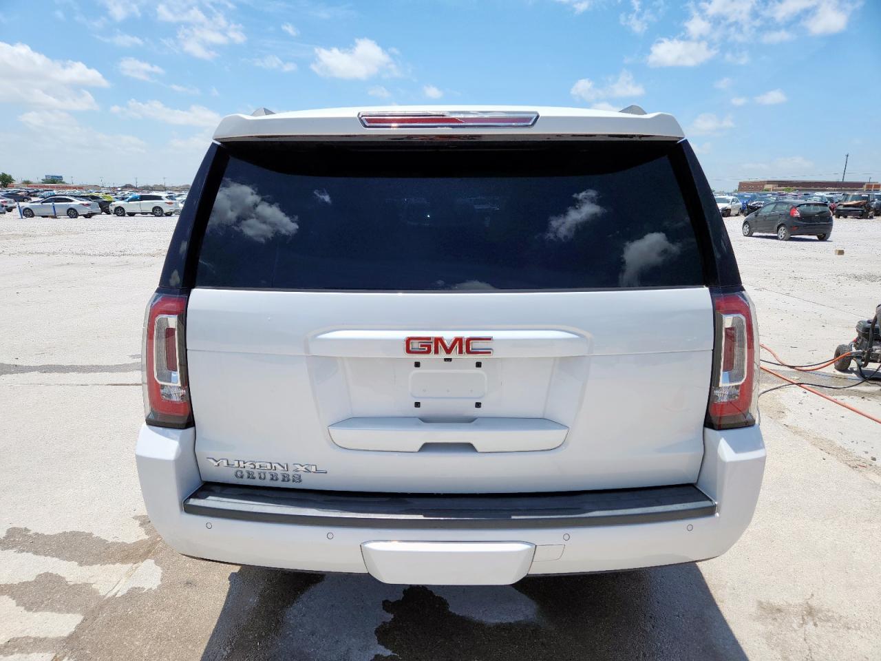 2018 GMC Yukon Xl K1500 Slt VIN: 1GKS2GKC3JR144887 Lot: 60566195