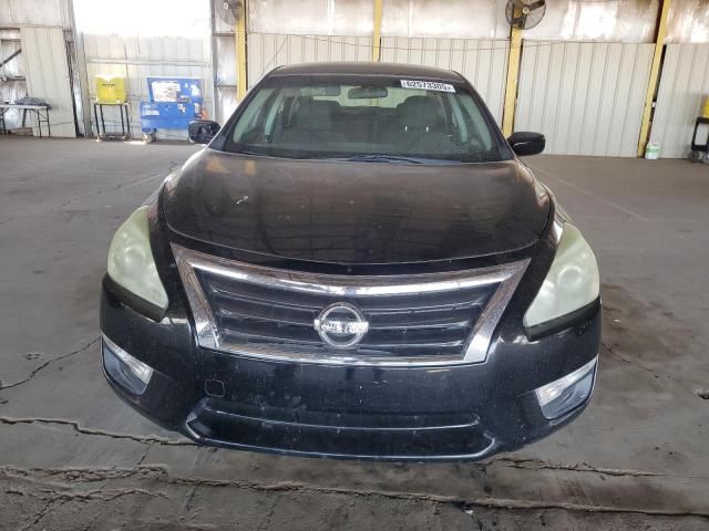 Sedans NISSAN ALTIMA 2015 Czarny