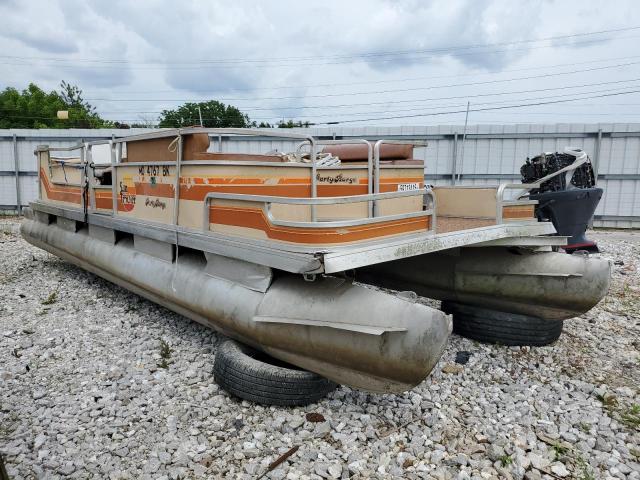 1984 Bass Boat