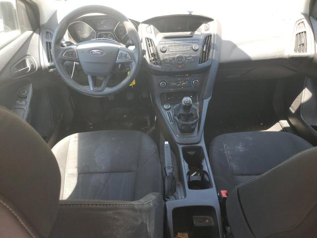 Sedans FORD FOCUS 2015 Szary