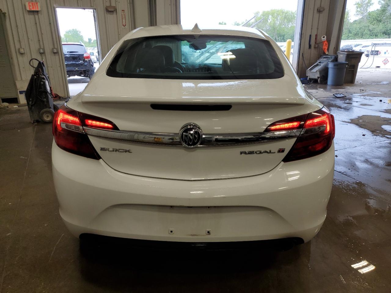 2017 Buick Regal Sport Touring VIN: 2G4GL5EX5H9117711 Lot: 60671575