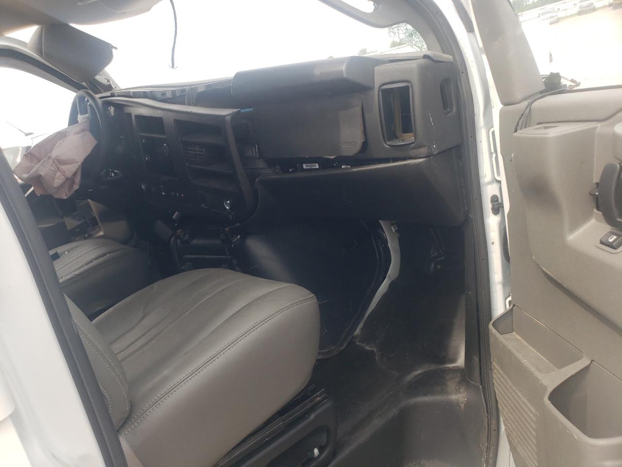 2024 GMC Savana G2500 VIN: 1GTW7AF72R1190584 Lot: 60677415