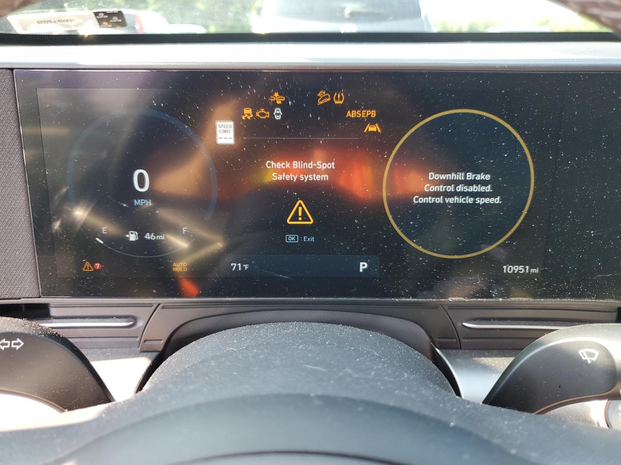 2024 Hyundai Kona Limited VIN: KM8HECA35RU154137 Lot: 59574375