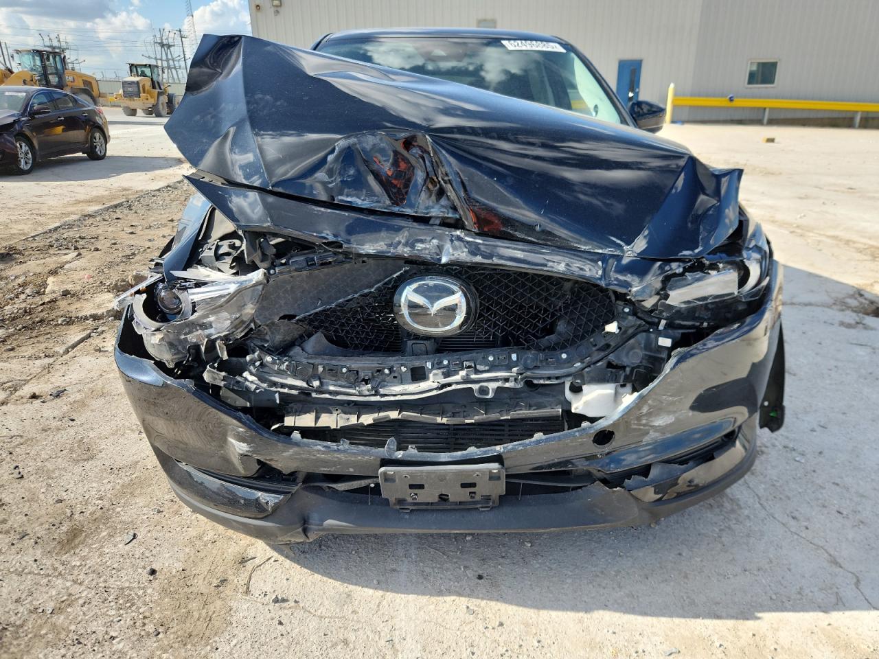 MAZDA CX-5 2021 VIN JM3KFBAY2M0418841 zdjęcie 5