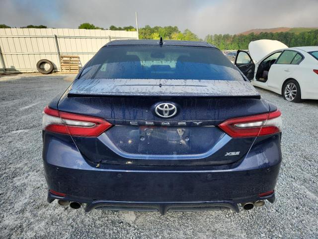  TOYOTA CAMRY 2021 Синий