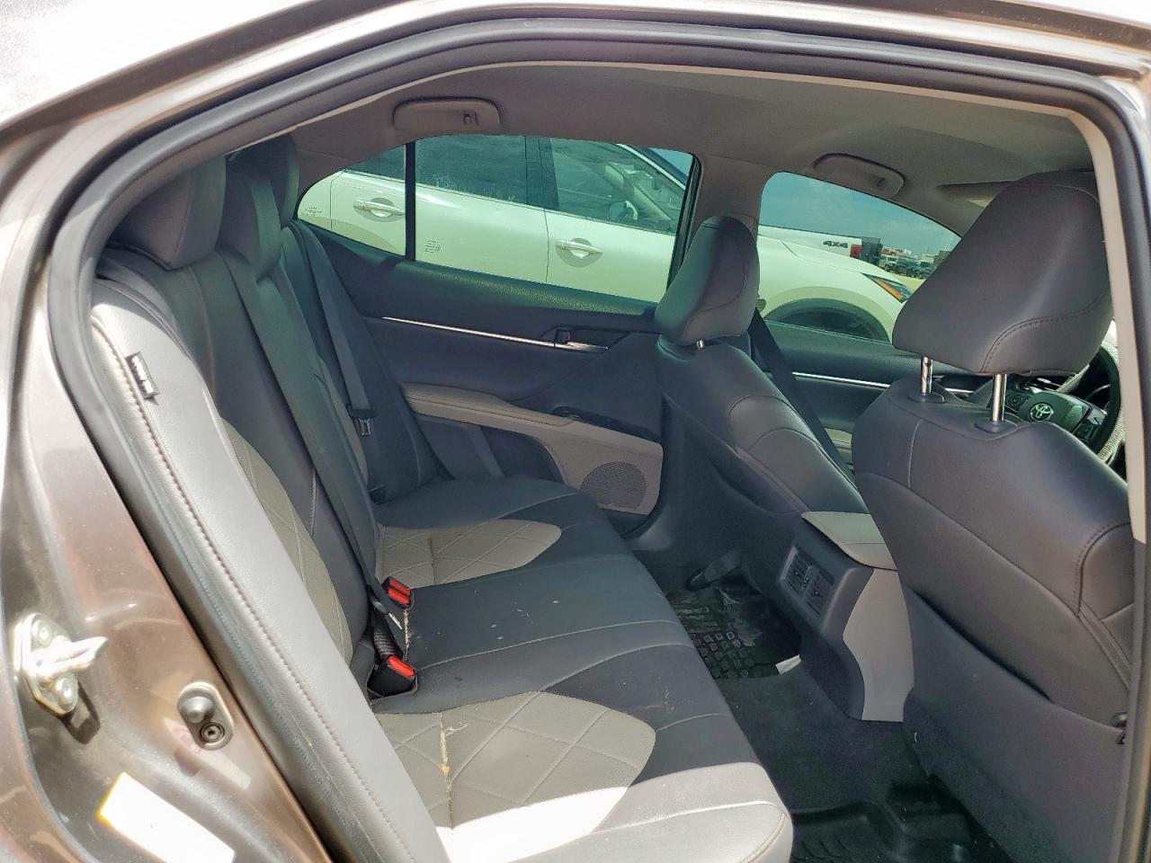 2019 Toyota Camry L VIN: 4T1B11HK6KU189777 Lot: 62606765