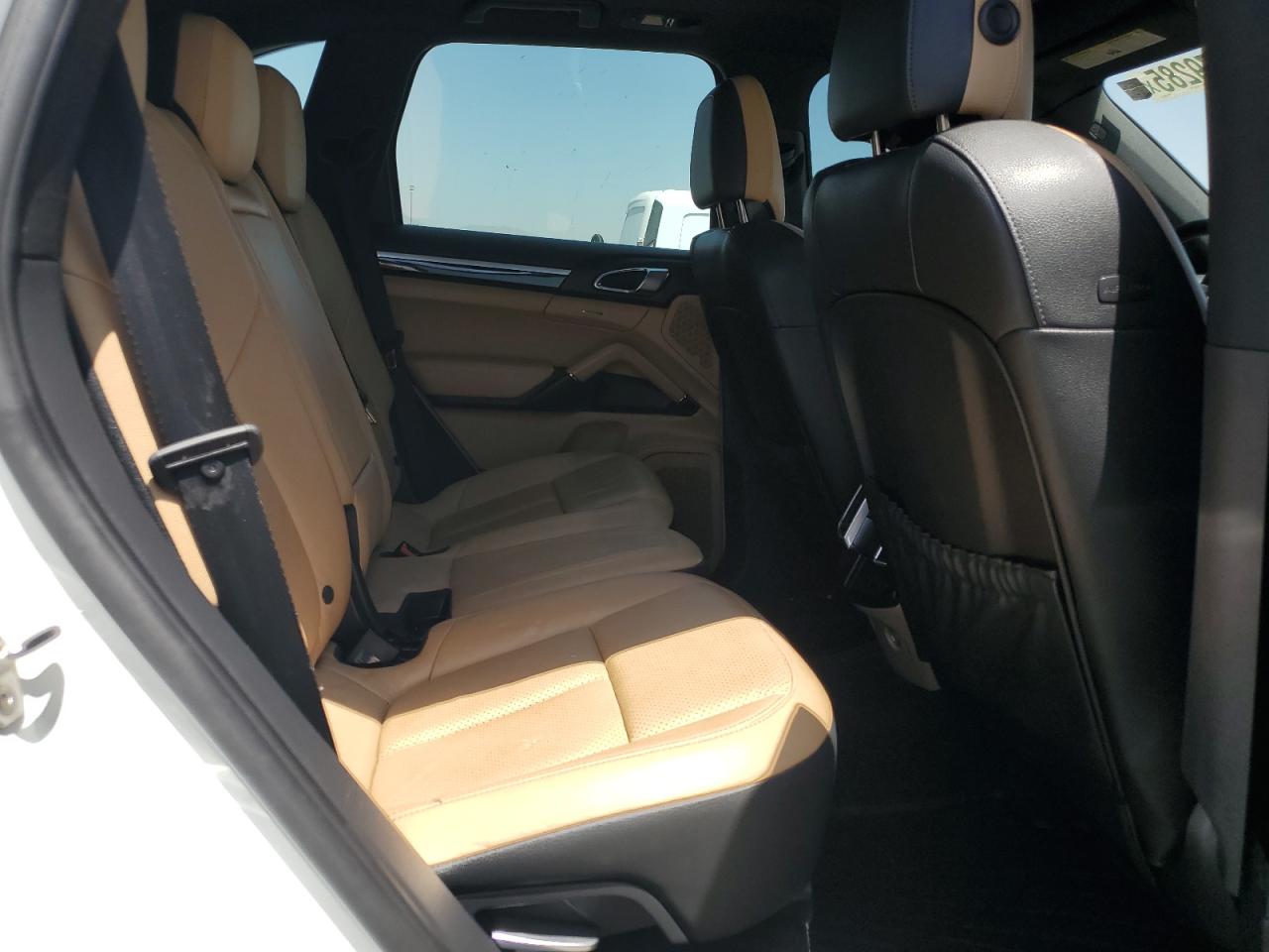 2014 Porsche Cayenne VIN: WP1AA2A28ELA09742 Lot: 61779285