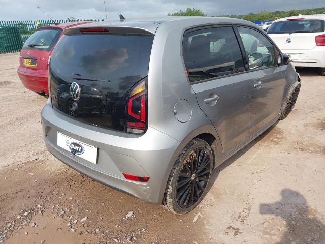 2021 VOLKSWAGEN UP R-LINE