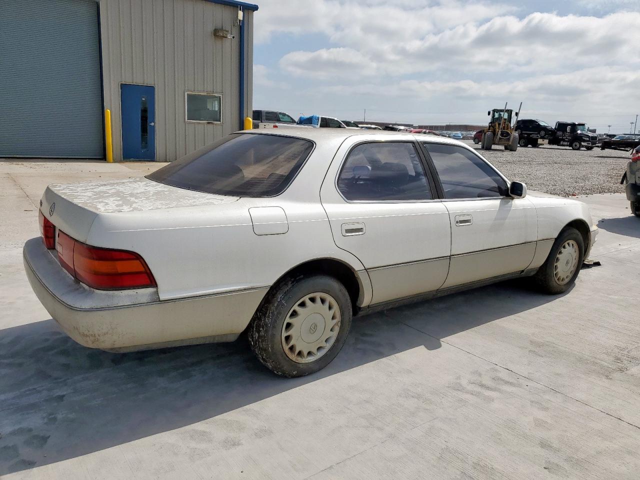 1990 Lexus Ls 400 white null gas JT8UF11E5L0018612 photo #4