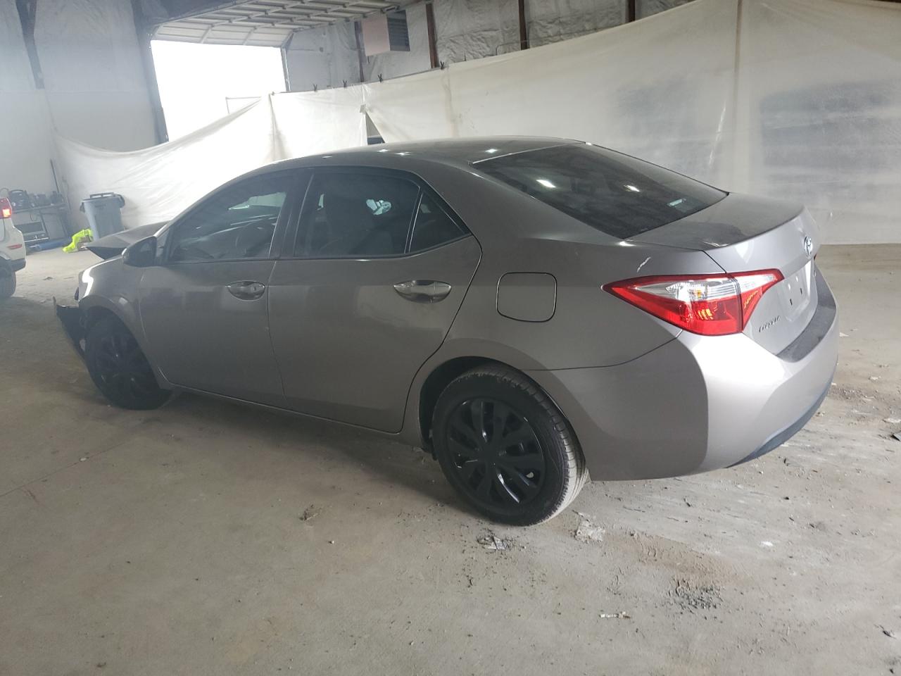TOYOTA COROLLA 2015 VIN 2T1BURHE2FC444450 photo 2