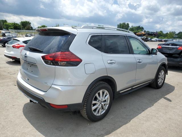  NISSAN ROGUE 2017 Srebrny