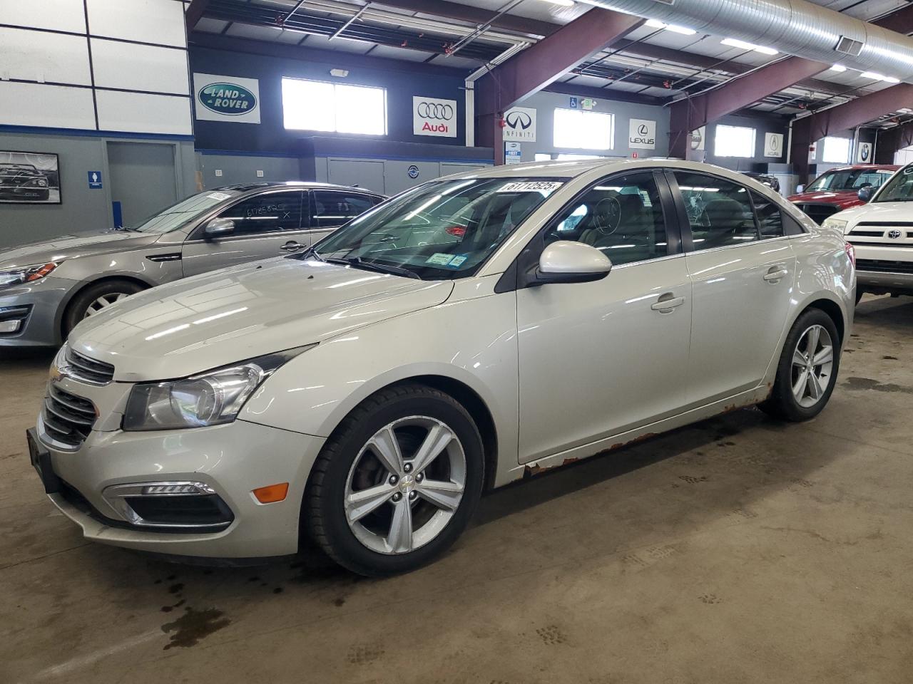 2016 Chevrolet Cruze Limited Lt de vânzare în East Granby, CT - Minor Dent/Scratches