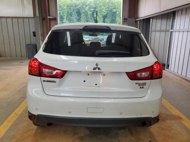  MITSUBISHI OUTLANDER 2015 Белы