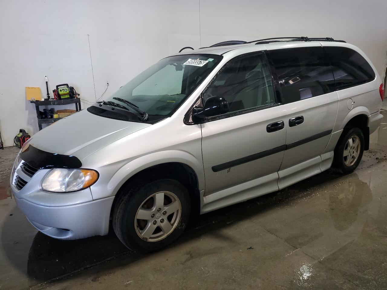 2006 Dodge Grand Caravan Se zu verkaufen in Greenwood, NE - Side