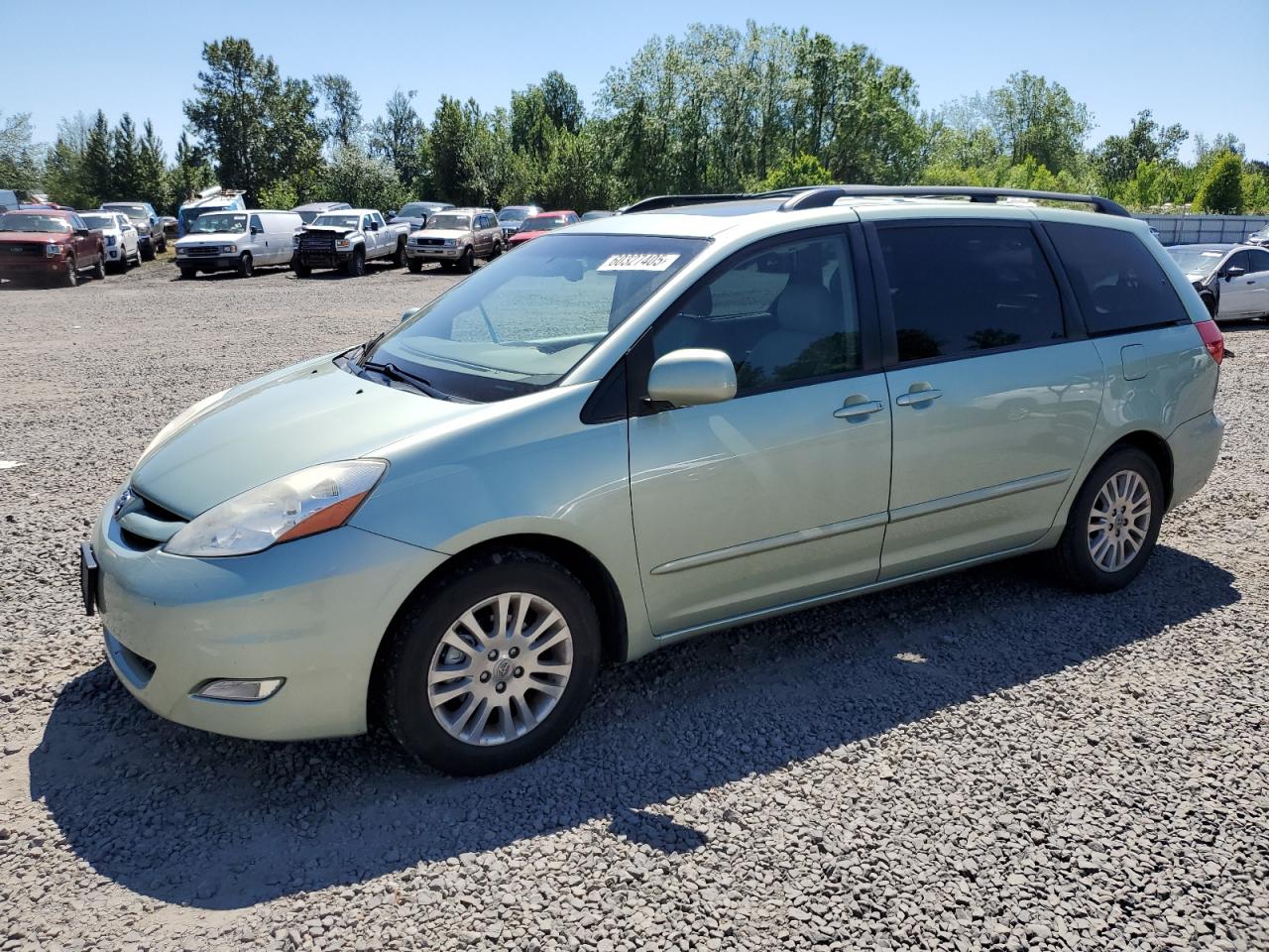 2007 Toyota Sienna Xle за продажба в Portland, OR - Side