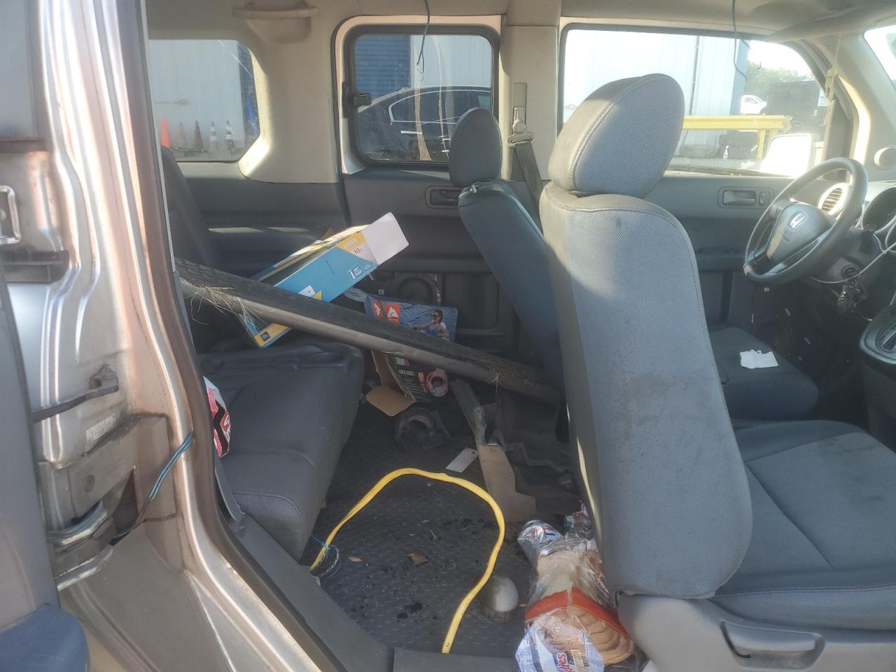 2003 Honda Element Dx VIN: 5J6YH282X3L005863 Lot: 62498745