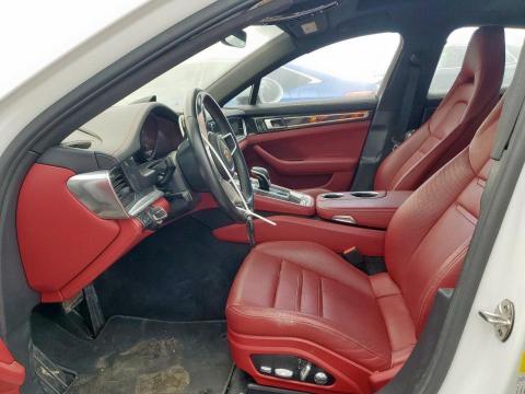  PORSCHE PANAMERA 2019 Белый