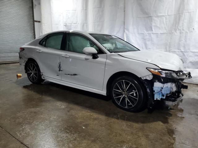  TOYOTA CAMRY 2024 Szary