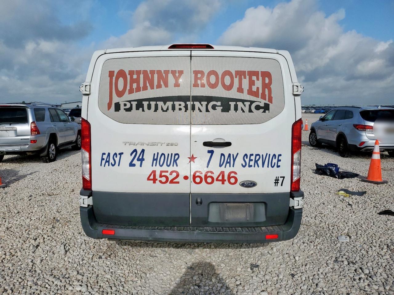 2017 Ford Transit T-250 VIN: 1FTYR1ZM5HKA74597 Lot: 61728025