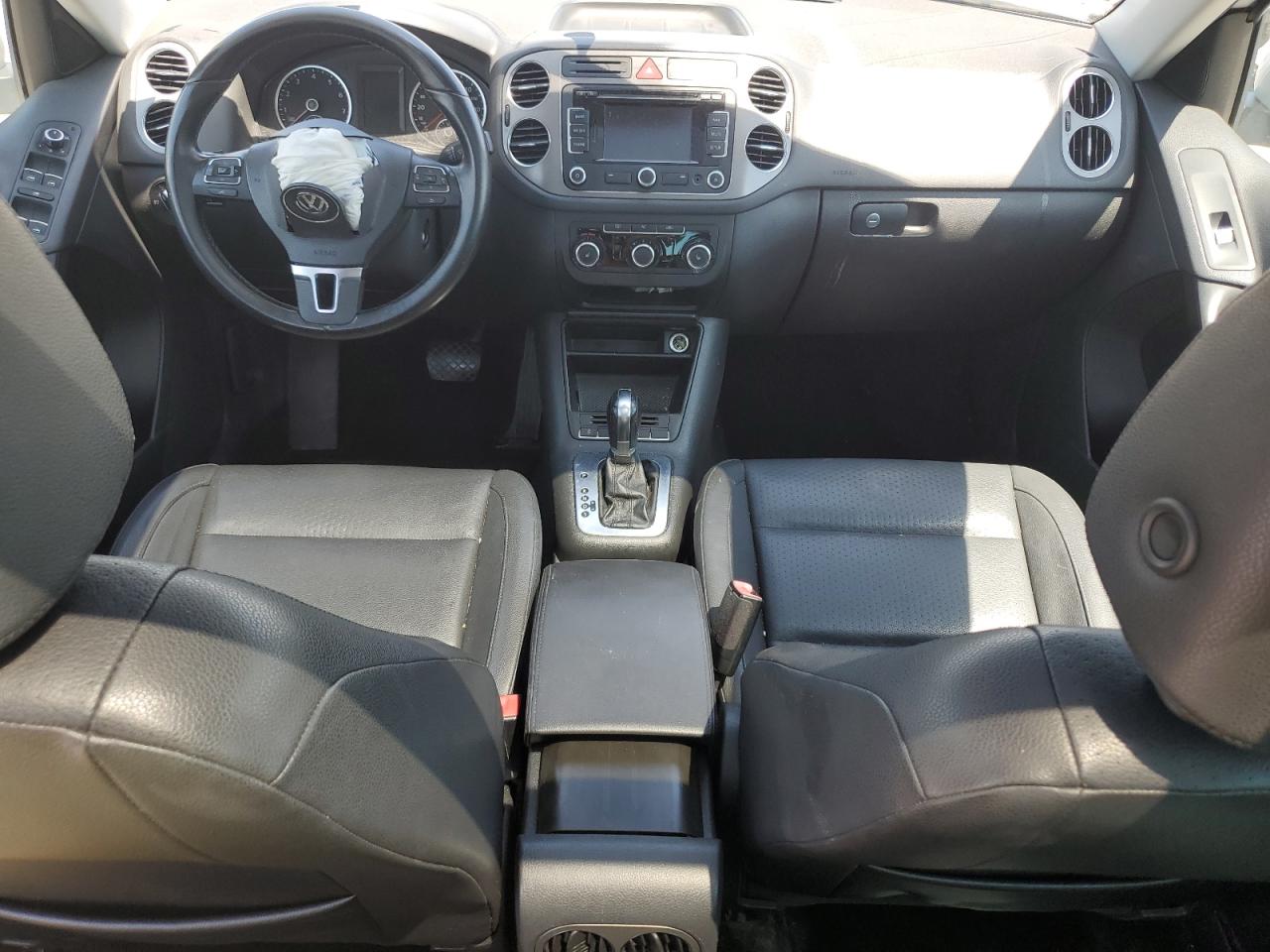 2011 Volkswagen Tiguan S VIN: WVGAV7AX7BW537261 Lot: 62074845