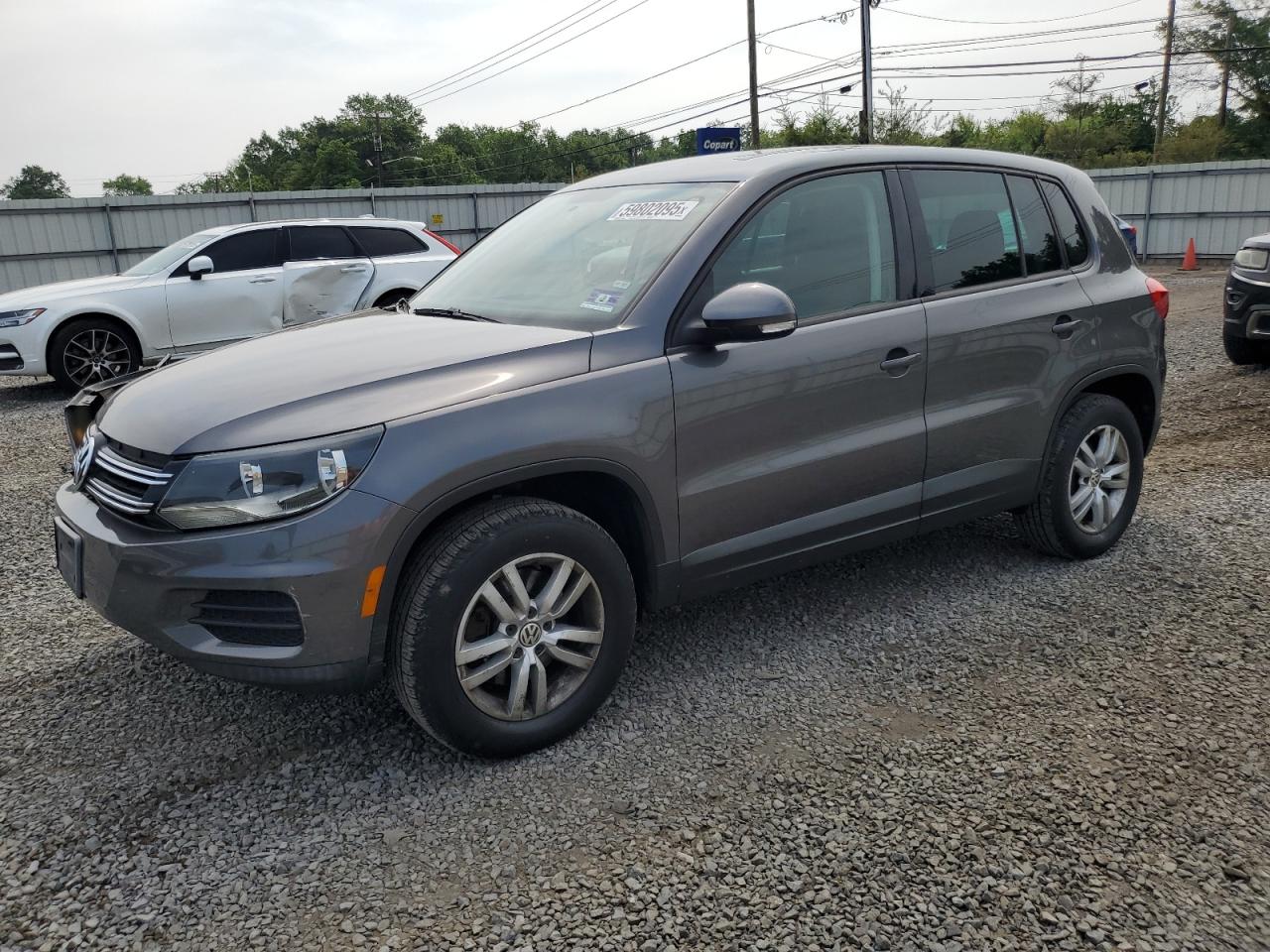 2013 Volkswagen Tiguan S zu verkaufen in Hillsborough, NJ - Side