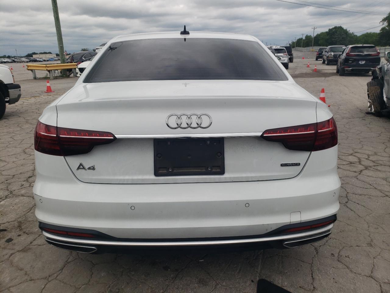 2022 Audi A4 Premium Plus 45 VIN: WAUEAAF43NN014064 Lot: 61689635