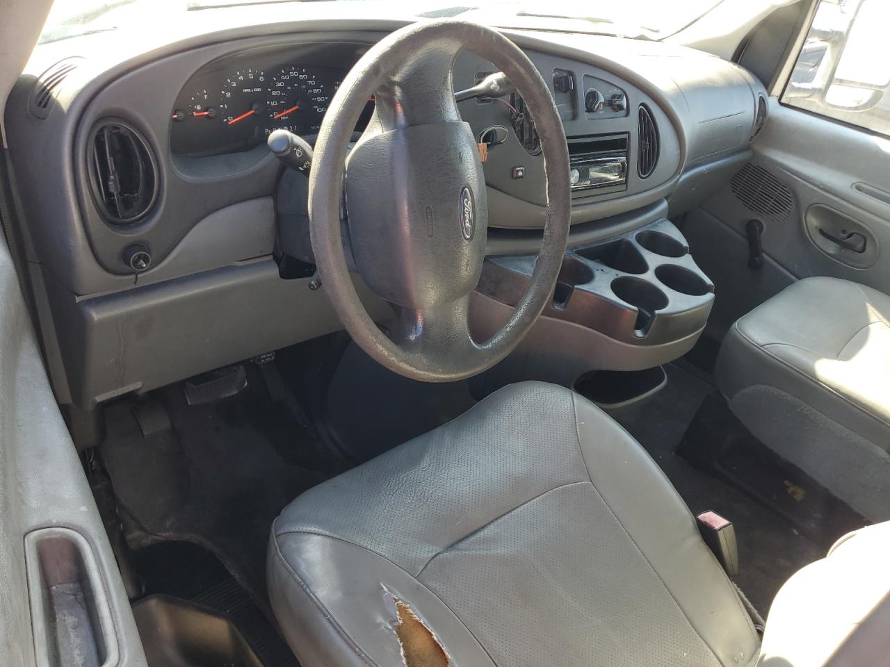 2008 Ford Econoline E250 Van VIN: 1FTNE24W28DA53806 Lot: 62011475
