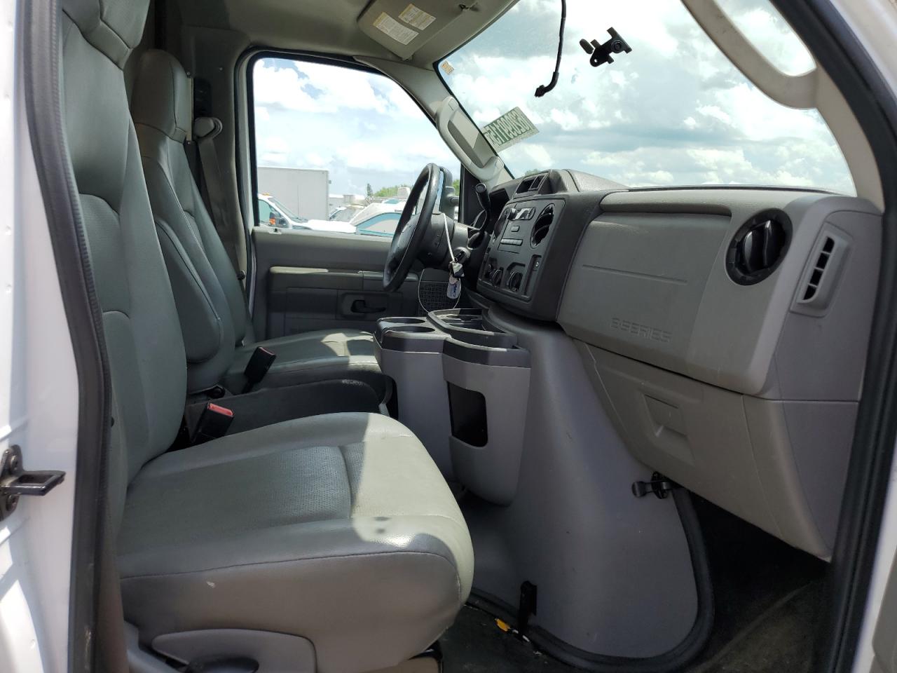1FDWE3F66KDC34062 FORD ALL Models 2019
