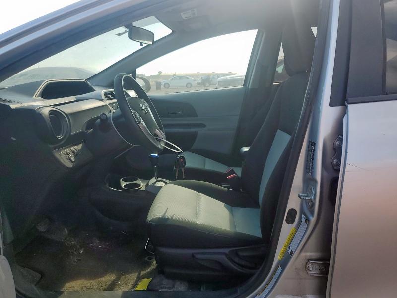  TOYOTA PRIUS 2012 Srebrny