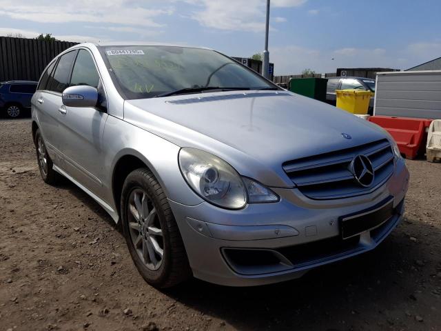 2007 MERCEDES BENZ R320 SE CD
