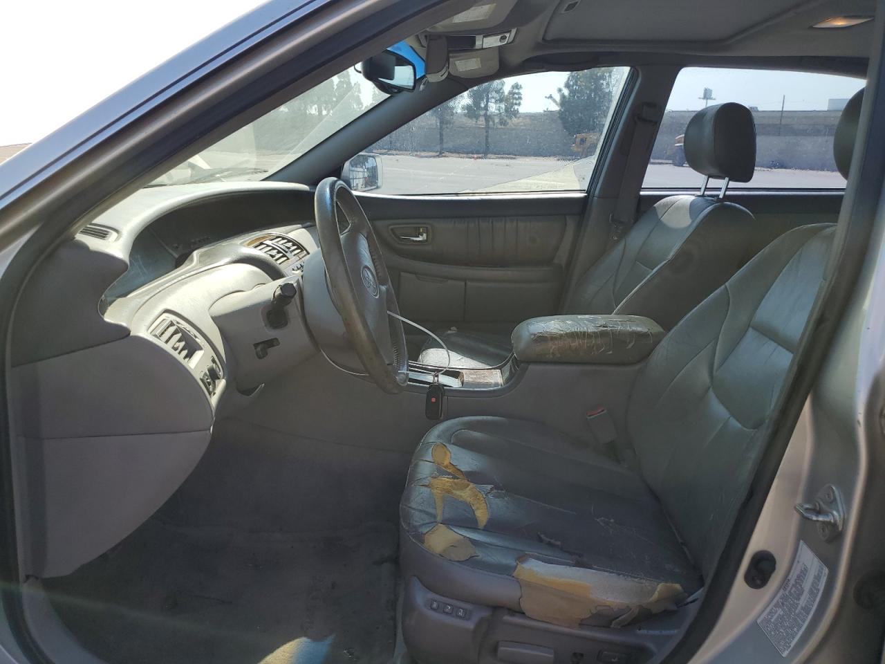2001 Toyota Avalon Xl VIN: 4T1BF28B81U170363 Lot: 61434495