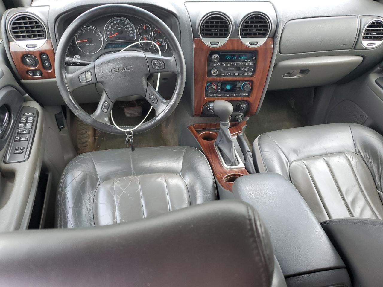 2002 GMC Envoy VIN: 1GKDT13S422198461 Lot: 61221585