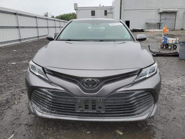  TOYOTA CAMRY 2018 Szary
