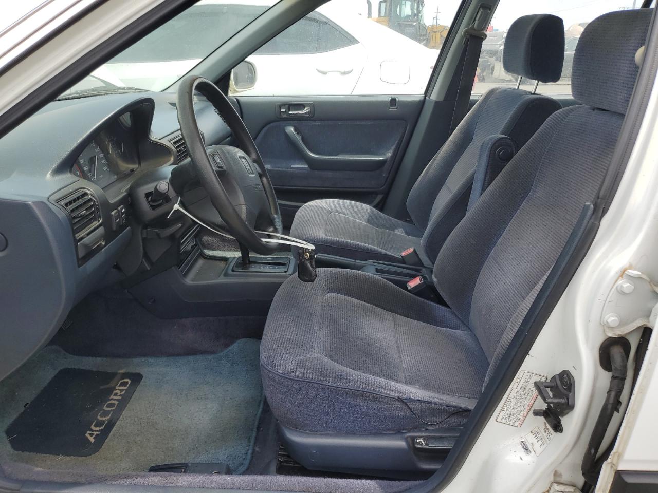 1992 Honda Accord Ex VIN: JHMCB767XNC005036 Lot: 62573565