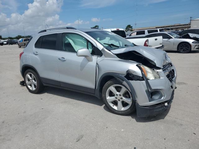  CHEVROLET TRAX 2016 Srebrny