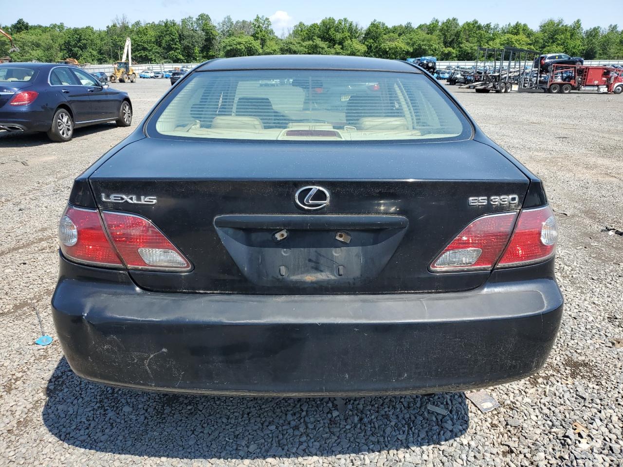 2004 Lexus Es 330 VIN: JTHBA30G445033255 Lot: 61408815