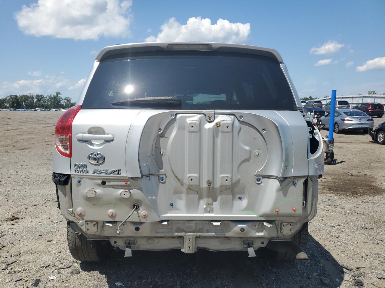 2008 Toyota Rav4 Limited VIN: JTMZD31V286068848 Lot: 61050575