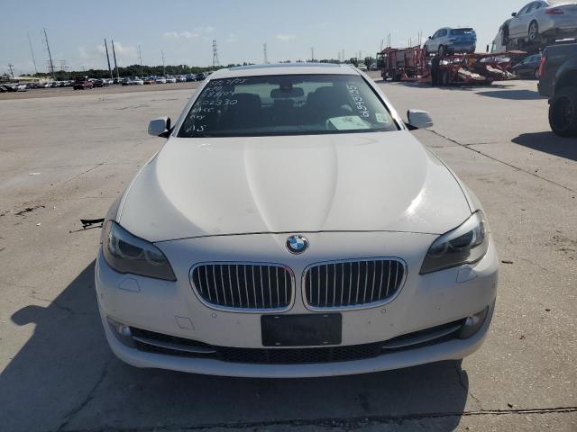  BMW 5 SERIES 2012 Белы