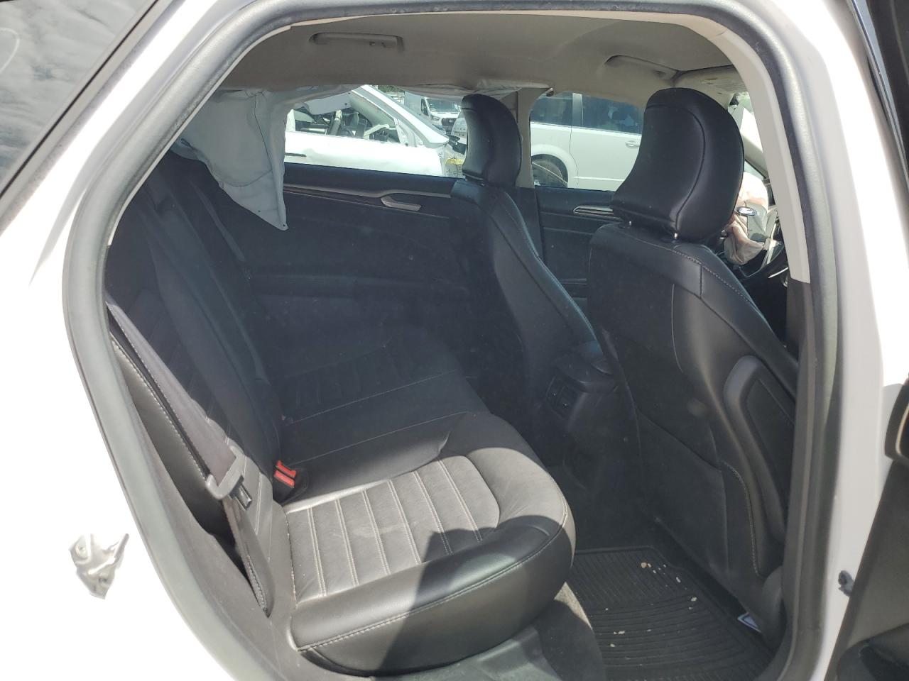 2016 Ford Fusion Se VIN: 3FA6P0H9XGR267364 Lot: 60990565