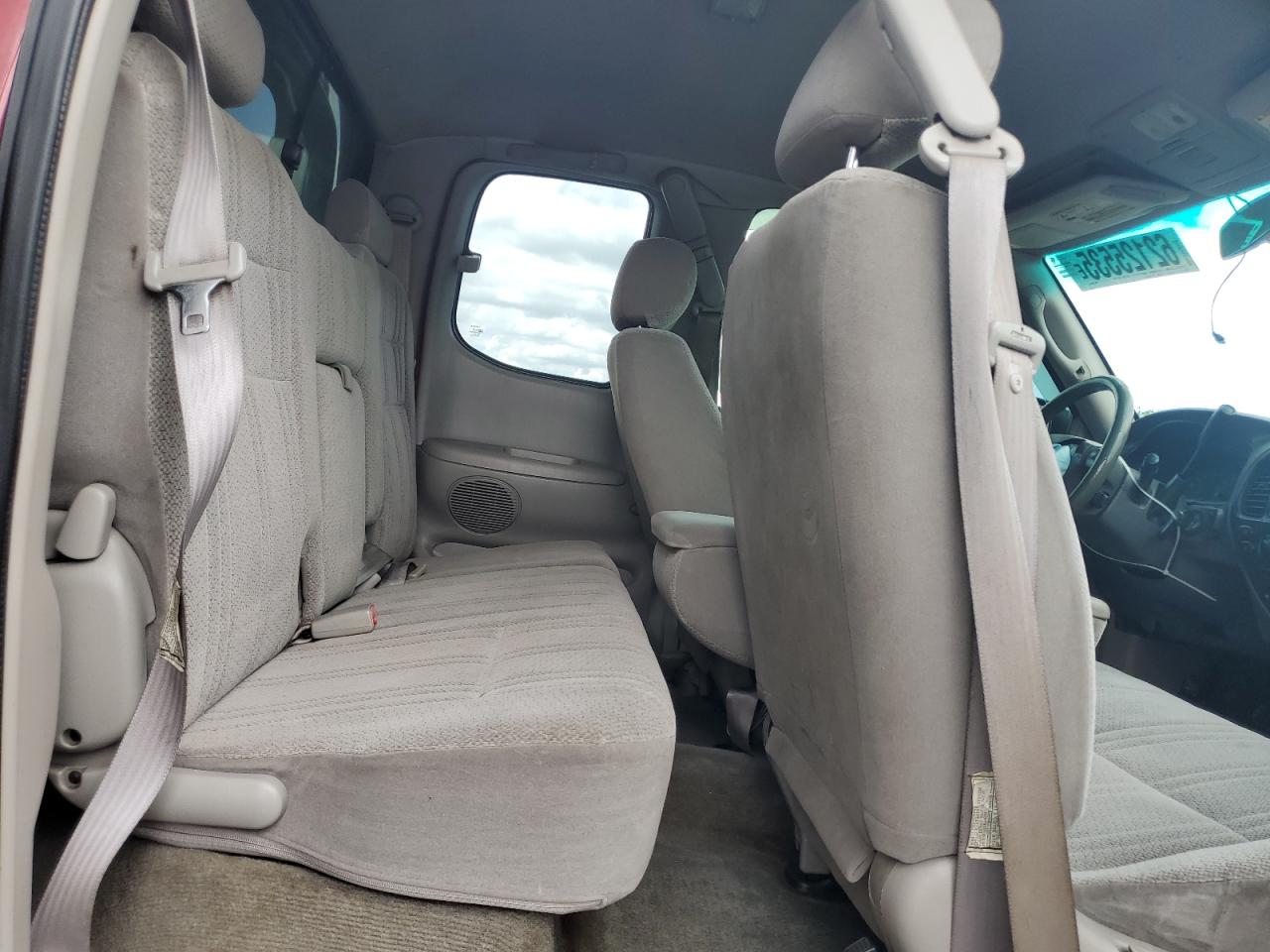 2002 Toyota Tundra Access Cab VIN: 5TBBT44152S240115 Lot: 62125535