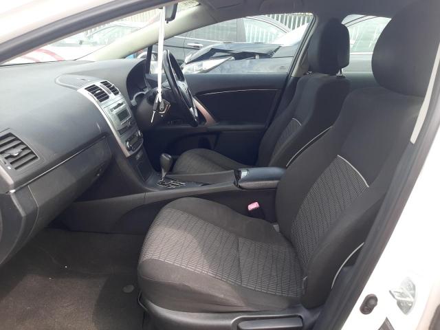 2012 TOYOTA AVENSIS T2