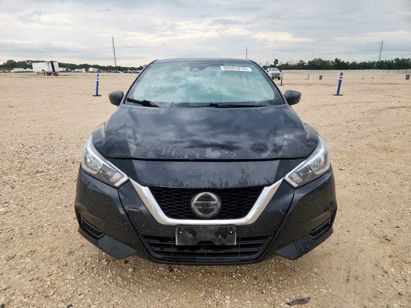  NISSAN VERSA 2020 Черный