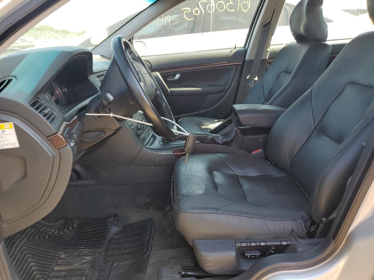 2004 Volvo S80 2.5T VIN: YV1TS59H041375586 Lot: 61306705