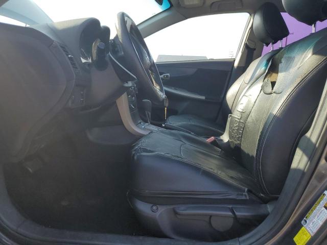 Sedans TOYOTA COROLLA 2012 Szary