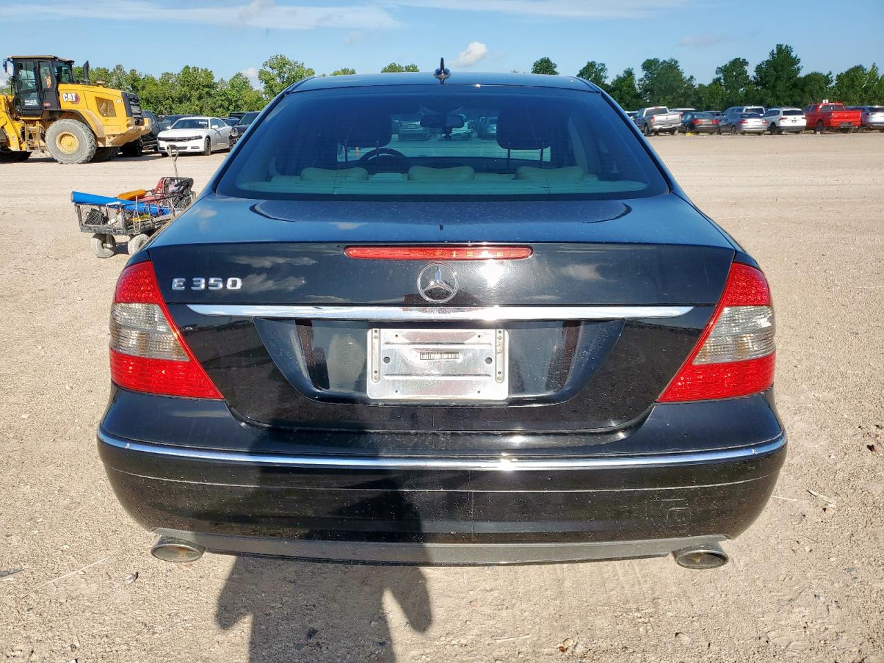 MERCEDES-BENZ E-CLASS 2009 VIN WDBUF56X99B423077 photo 6