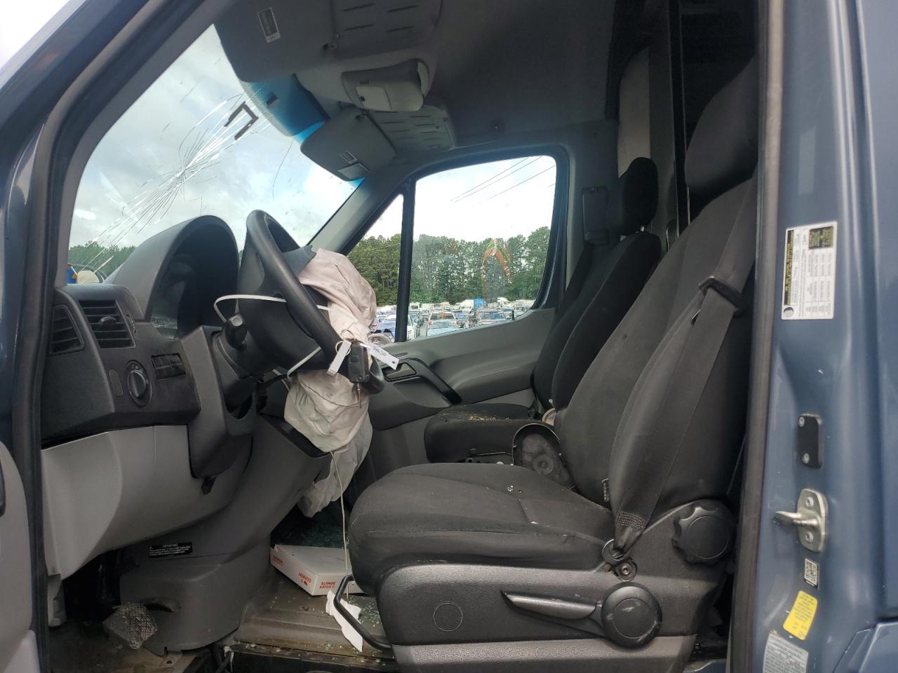 2018 Mercedes-Benz Sprinter 2500 VIN: WD3PE7CD2JP622853 Lot: 60076975