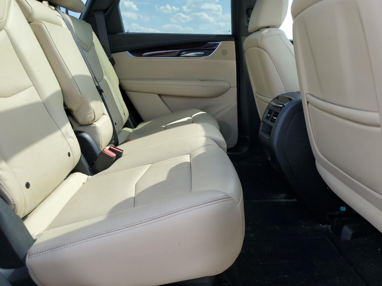 2018 Cadillac Xt5 Premium Luxury VIN: 1GYKNERS8JZ128120 Lot: 62176165