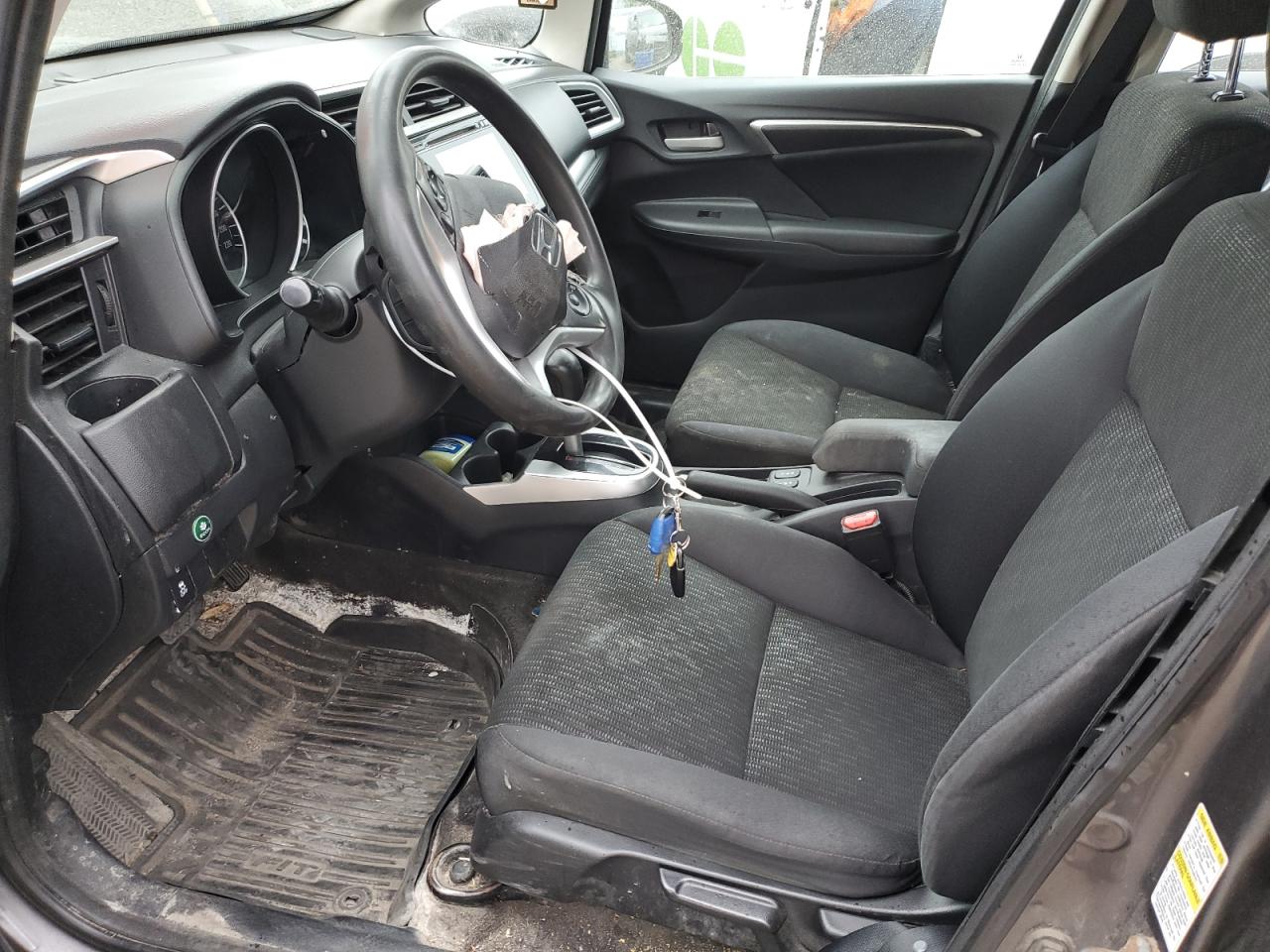 2015 Honda Fit Lx VIN: 3HGGK5H52FM104843 Lot: 62215185